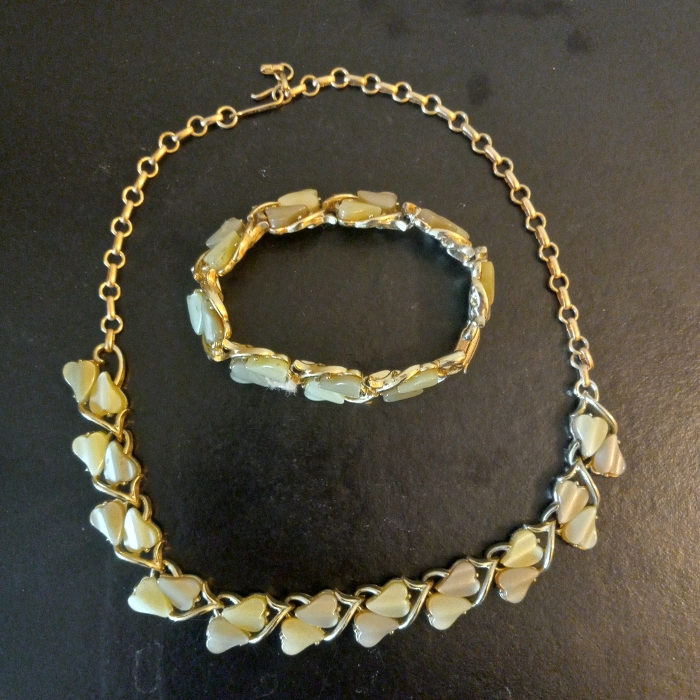 Vintage Coro Necklace and Bracelet Semi Precious Jewelry - Picture 4 of 7